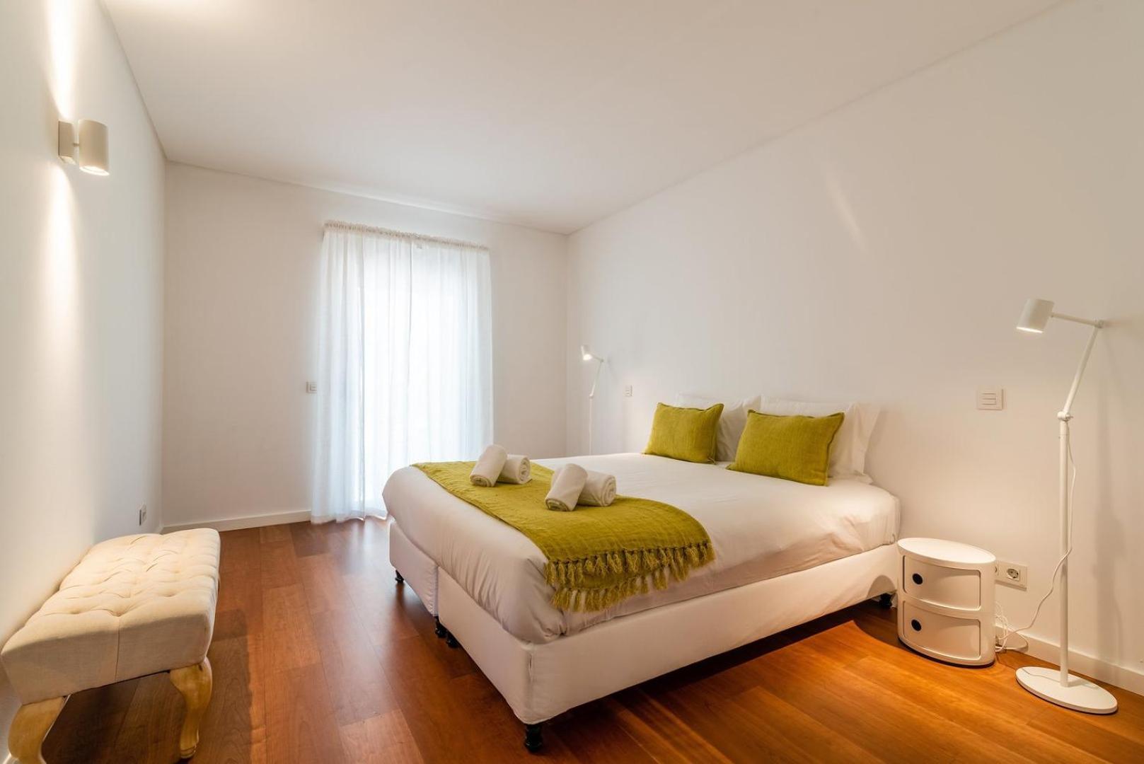 Guestready - Alges Apt With Stunning Rooftop Pool Apartment ภายนอก รูปภาพ